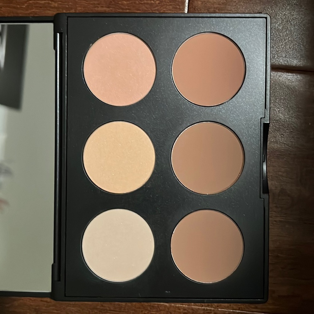 MAC studio fix contour palette Light/Medium
